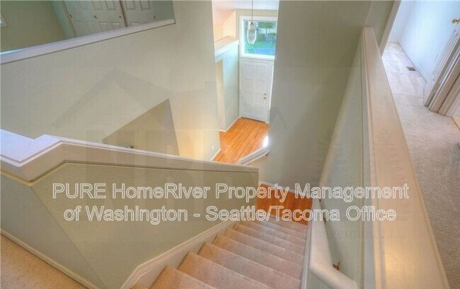 Building Photo - 6109 83rd Ave W