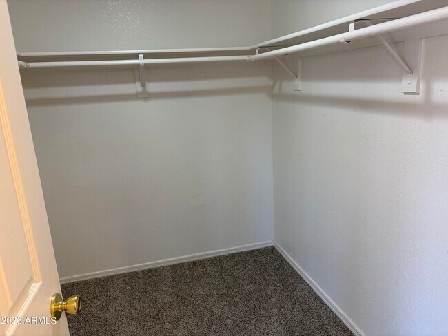 Building Photo - 1152 S Bridger Dr