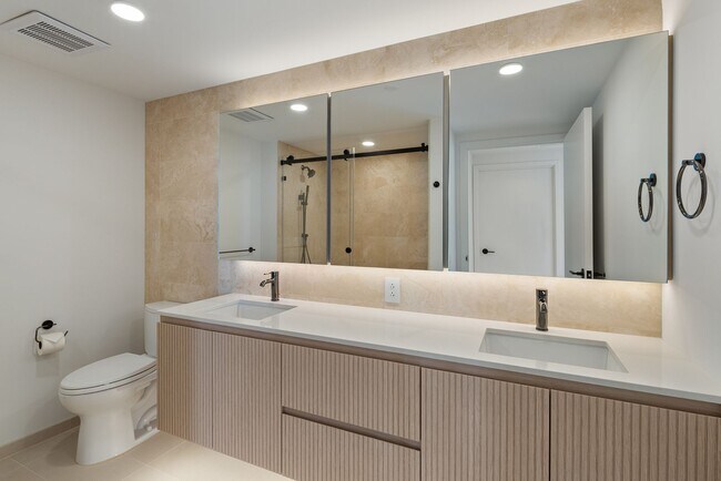 Building Photo - Modern island living at Park Ward Village #1711