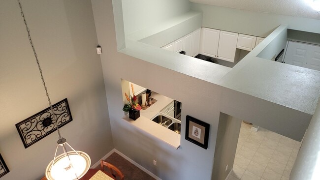 Building Photo - 4270 Calinda Ln