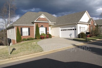 Building Photo - 5155 Old Plantation Cir