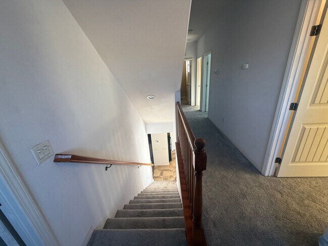 Building Photo - 5 Bedrooms 3 Baths! Resort Living at The Lakes Community in Menifee!