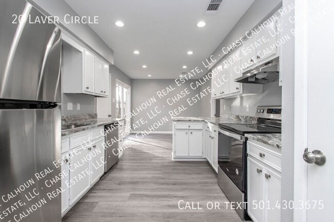 Building Photo - 20 Laver Cir