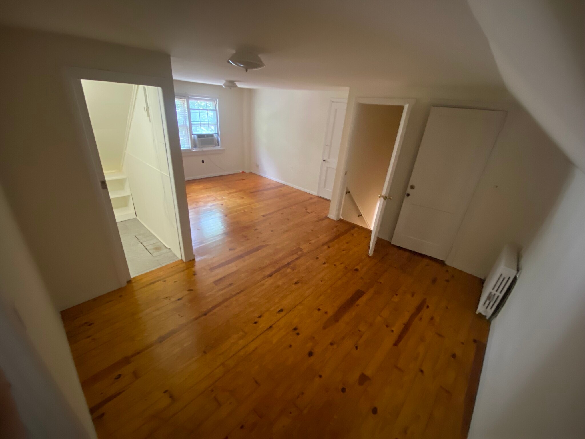 Building Photo - 621 Greenbrook Rd