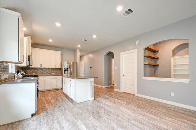 Building Photo - 11442 Harmony Summit Trce