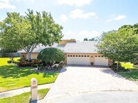 Building Photo - 2715 Montague Ct E