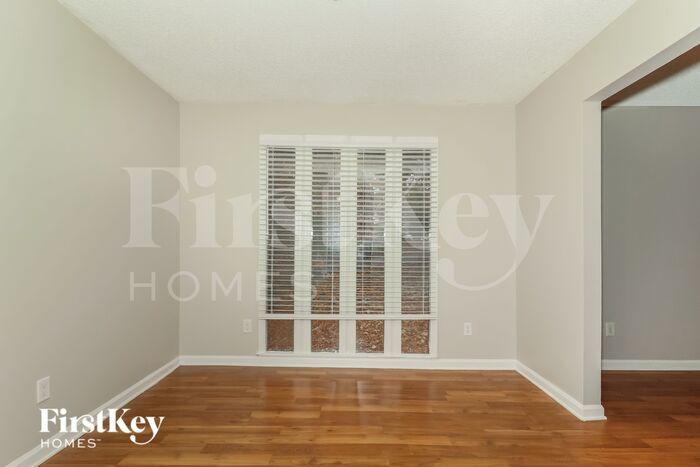 Building Photo - 3167 Lake Ranch Dr