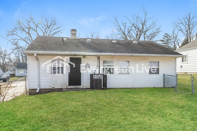 Building Photo - 6784 Franklin St