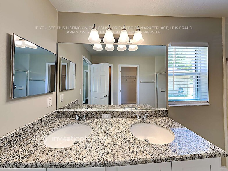 Building Photo - 13125 Baneberry Ct