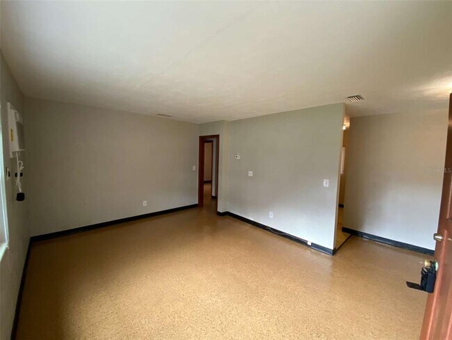 Building Photo - 1248 Woodland Ave