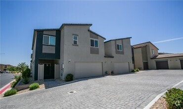Building Photo - 4531 Stardust Moon Ave