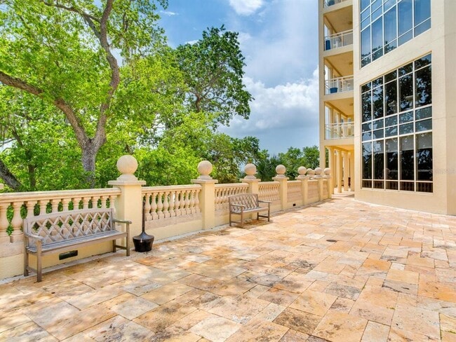 Building Photo - 4201 Bayshore Blvd