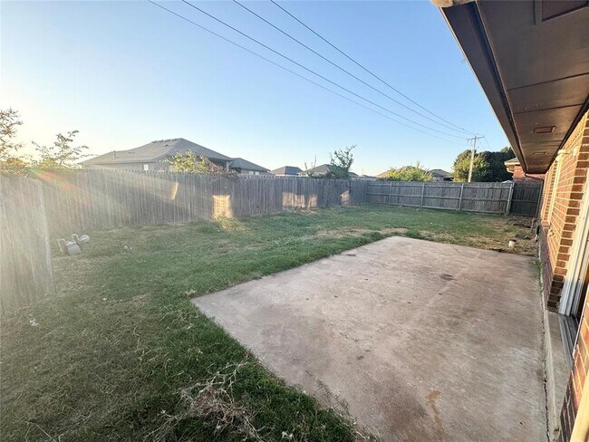 Building Photo - 209 Bradgate Dr