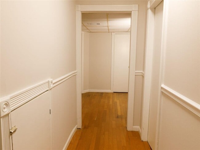 Building Photo - 95 Simpson Dr NE