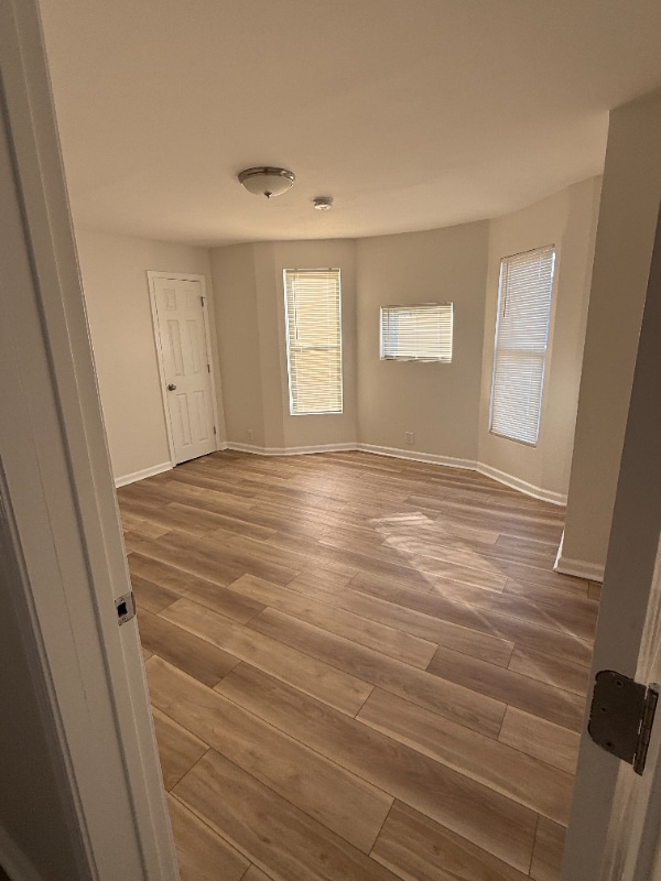 Building Photo - 6304 Desmond St