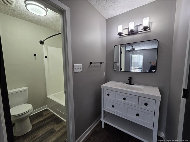 Building Photo - 4491 Briton Ct