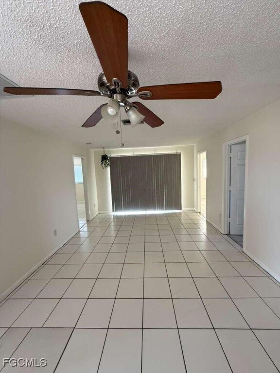 Building Photo - 2017 Santa Barbara Blvd