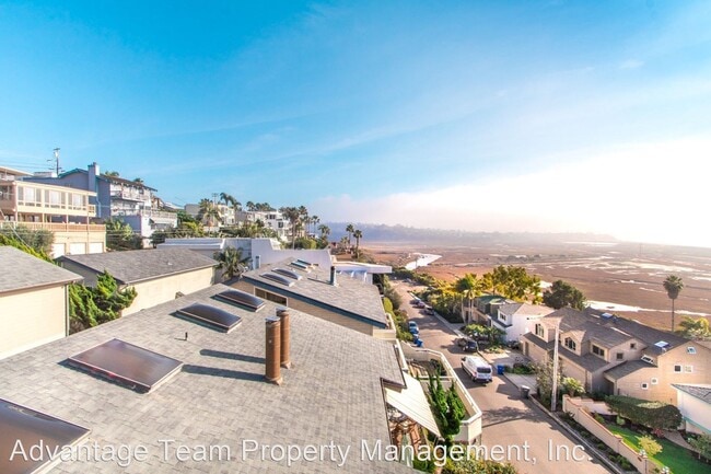 Building Photo - 3 br, 2.5 bath House - 2511 Manchester Ave