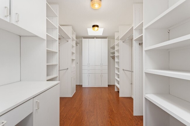 Building Photo - Stunning Carlsbad Executive Home with Ocean Views