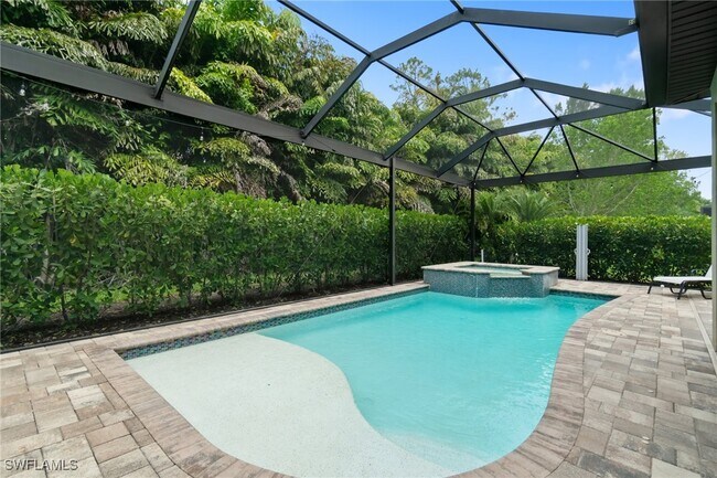 Building Photo - 1431 Mockingbird Dr