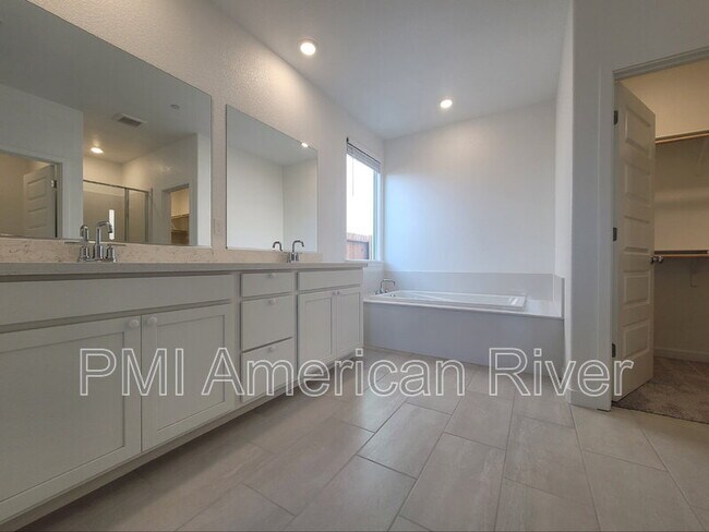 Building Photo - 9013 Allegretto Wy