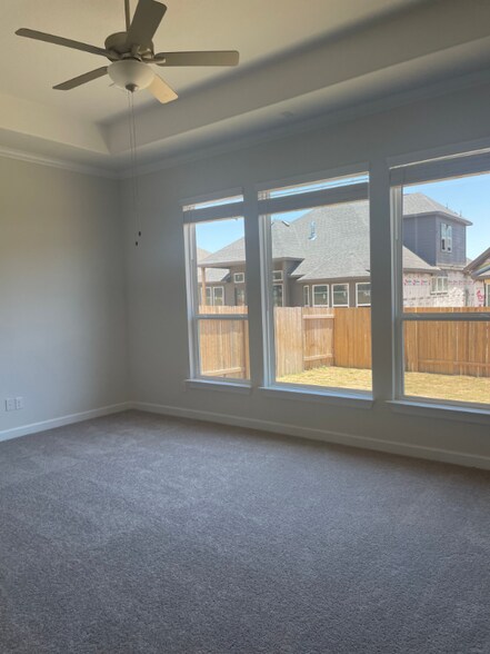 Building Photo - 486 Gamble Dr