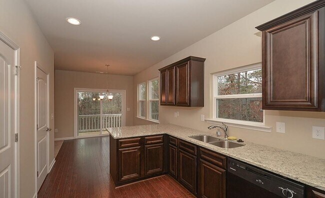 Building Photo - 313 Woodson Way
