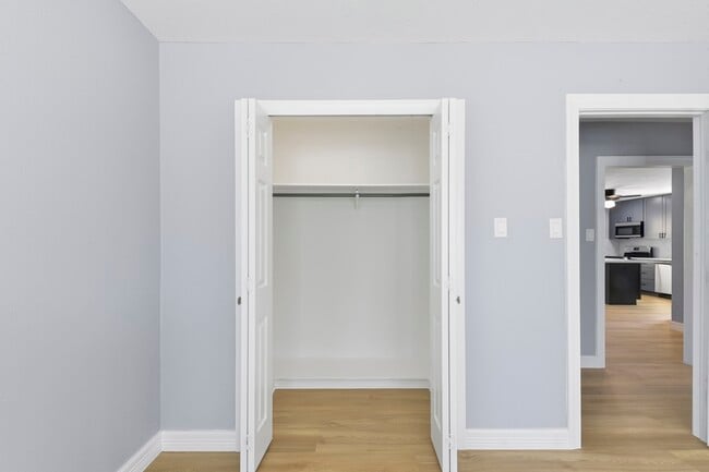 Building Photo - 1415 Avenue H