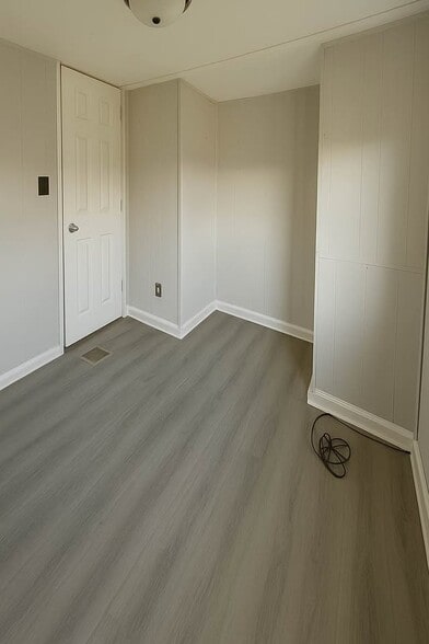 Building Photo - 50 Ponder Dr