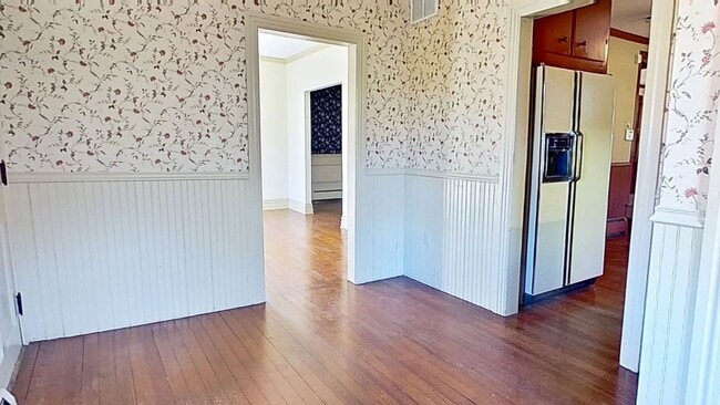 Building Photo - 3 Story Farmhouse