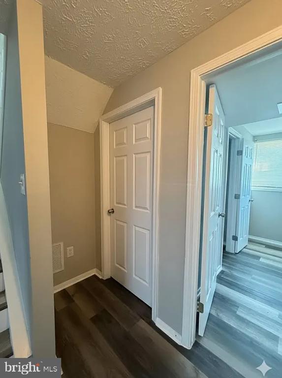 Building Photo - 7004 Hames Ct