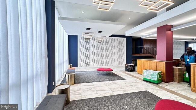 Building Photo - 4600 Duke St