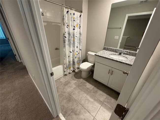 Building Photo - 5860 Ocean Isle Dr