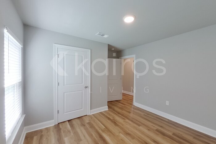 Building Photo - 13772 Willowmore Dr