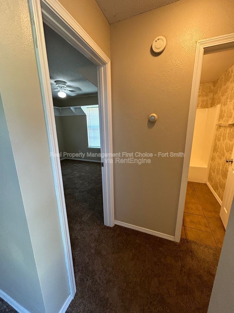 Building Photo - 775 Mt Harmony Rd