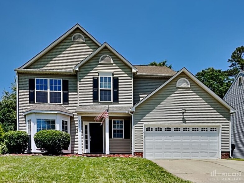 Building Photo - 2016 Mallard Woods Pl