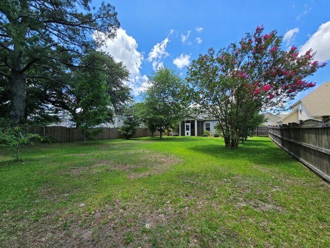 Building Photo - 1833 Talisker Dr