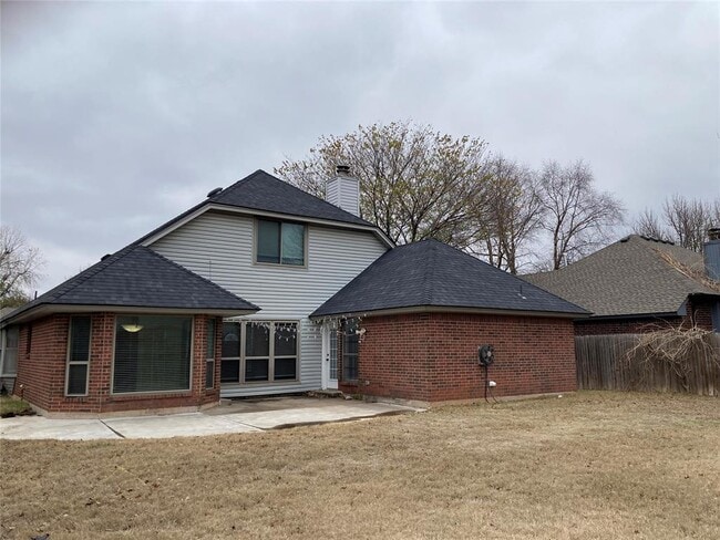 Building Photo - 405 Rhoades Ct