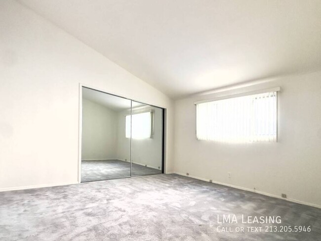 Building Photo - Charming 1-Bedroom Apartment in Prime Beve...