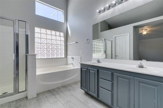 Building Photo - 2744 Summerchase Ln
