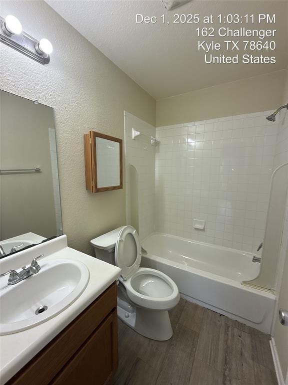 Building Photo - 152 Challenger