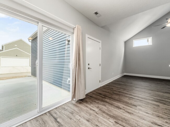 Building Photo - 1965 Glassboro St