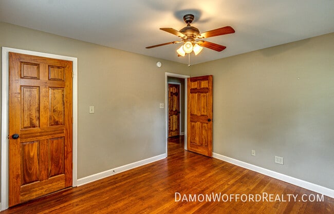 Building Photo - 1431 Brecon Dr