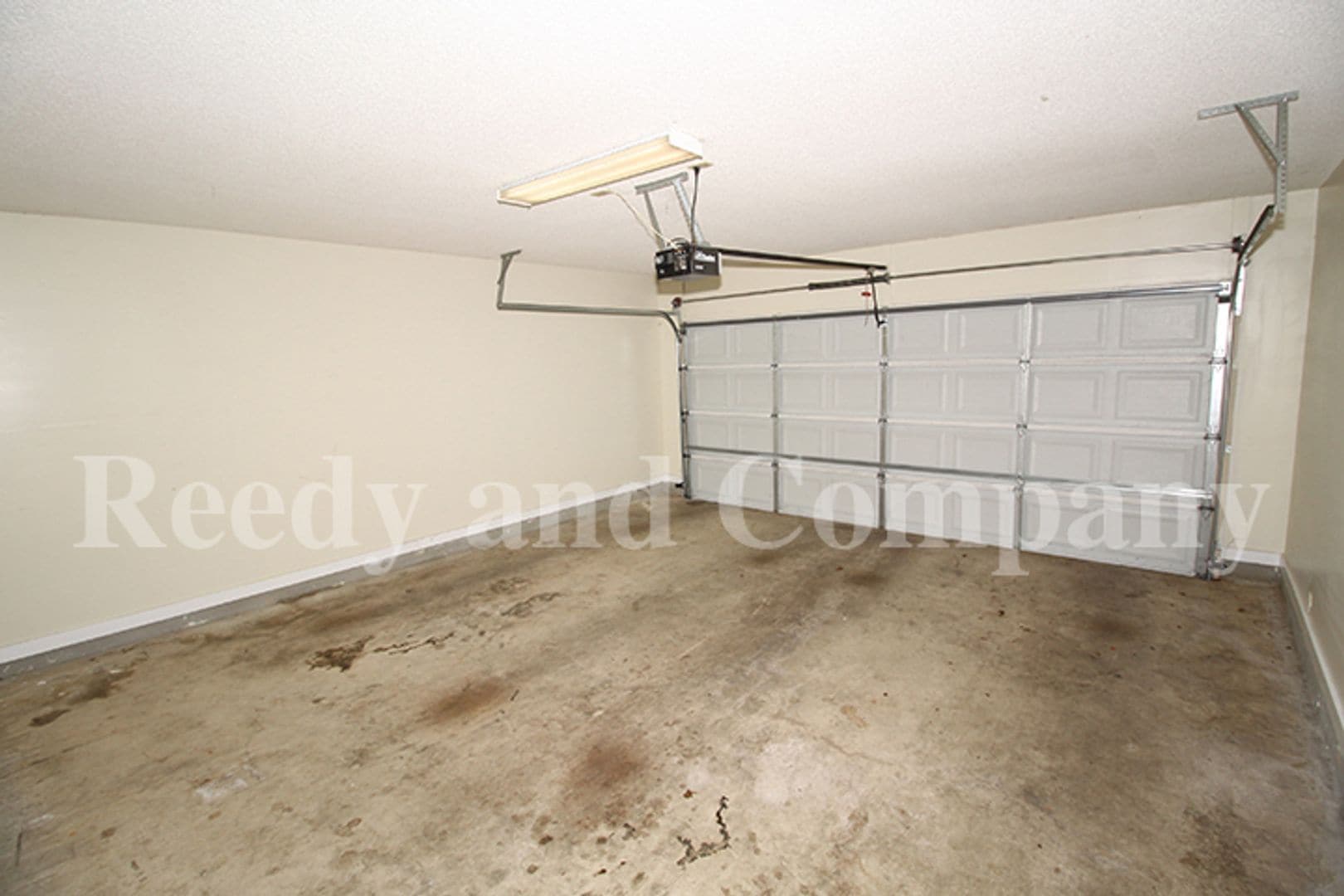 Building Photo - 7063 Parkbrook Ln