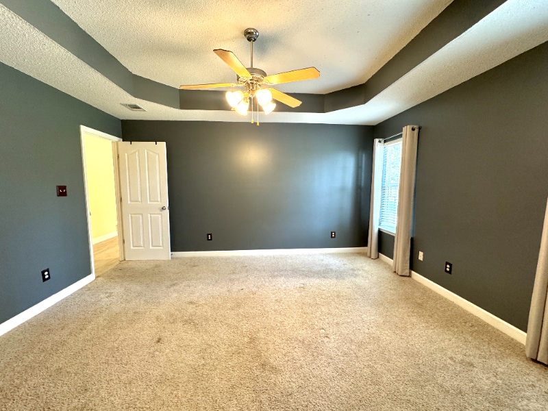 Building Photo - 3863 Heather Way
