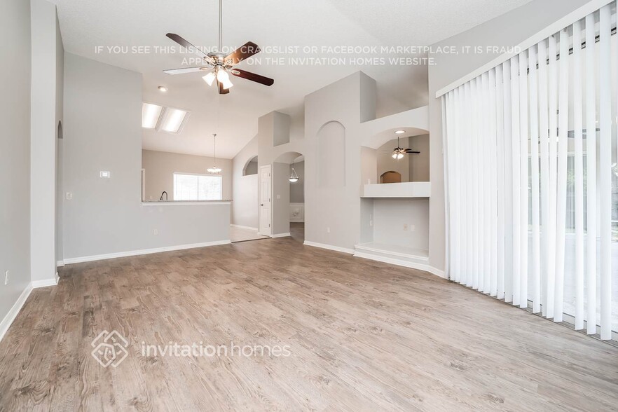 Building Photo - 1588 Winston Ln