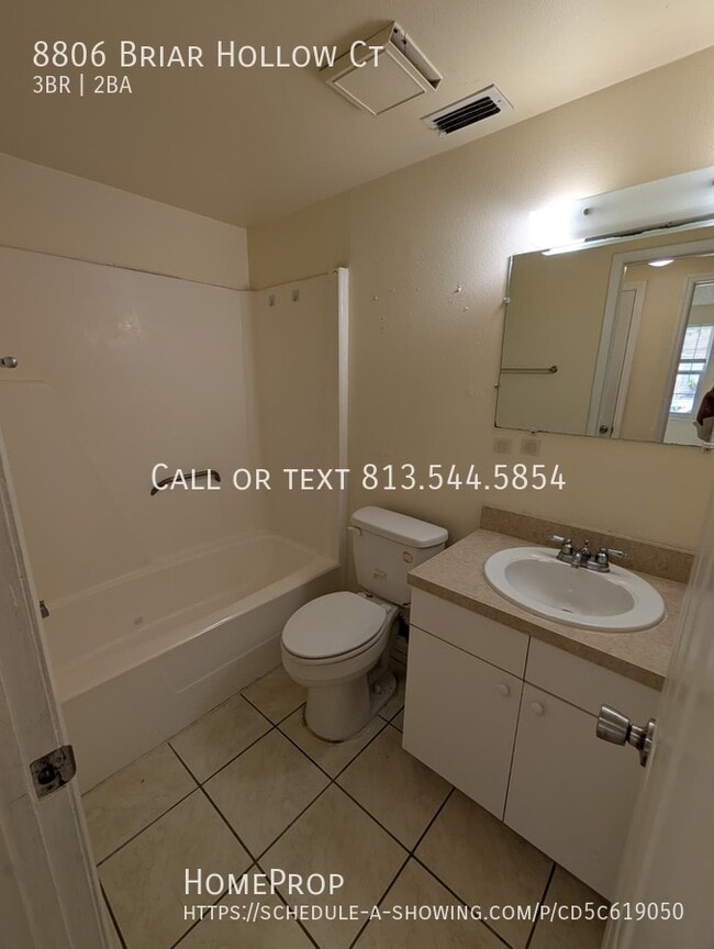 Building Photo - 8806 Briar Hollow Ct