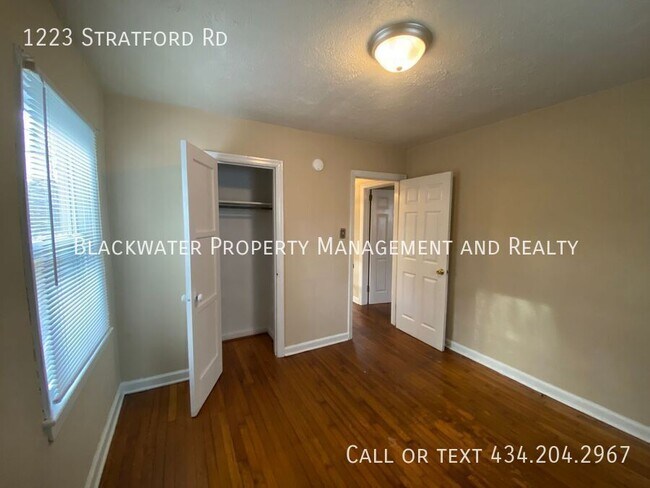 Building Photo - 1223 Stratford Rd