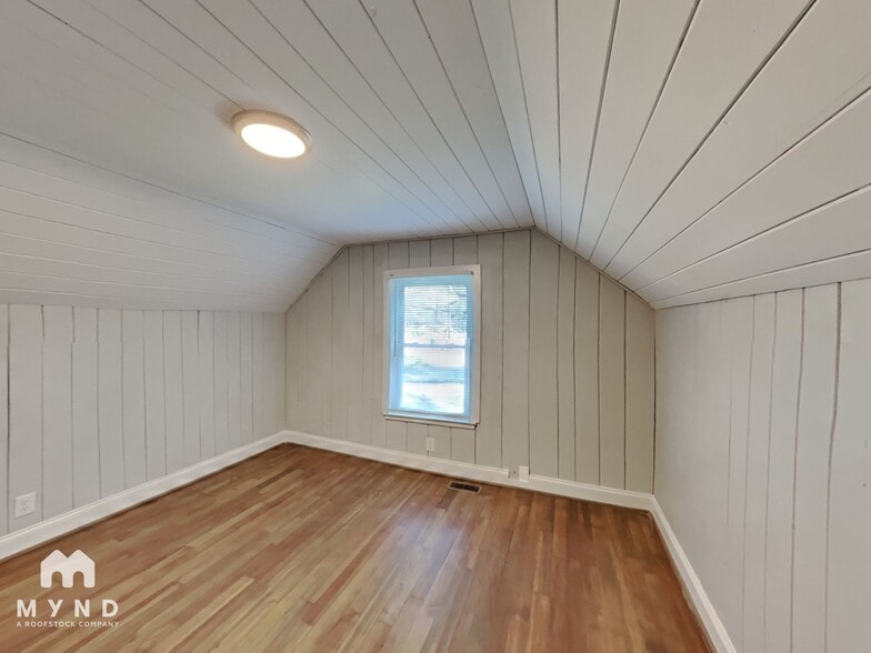 Building Photo - 2813 S Roxboro St