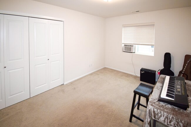 Building Photo - 4721 Joppa St SW